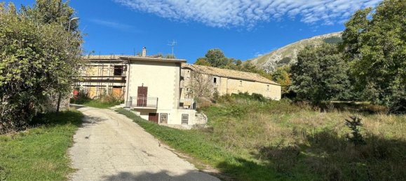 4 bedrooms House in Sant'Eufemia a Maiella, Italy No. 313251 12