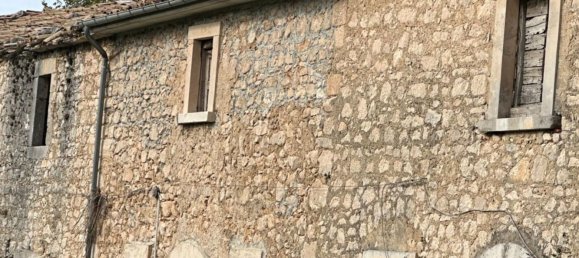 4 bedrooms House in Sant'Eufemia a Maiella, Italy No. 313251 4