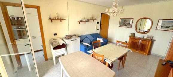 3 rooms Apartment in San Severo, Italy No. 66775 3