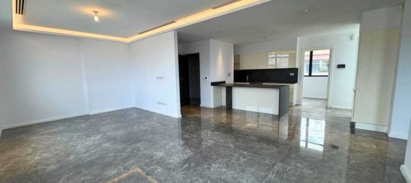 4 bedrooms Apartment in Limassol, Cyprus No. 20811 8