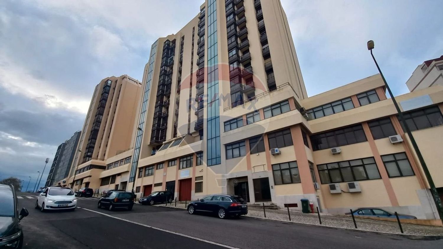  مكتب في Lisbon, Portugal 2400متر مربع رقم 49562