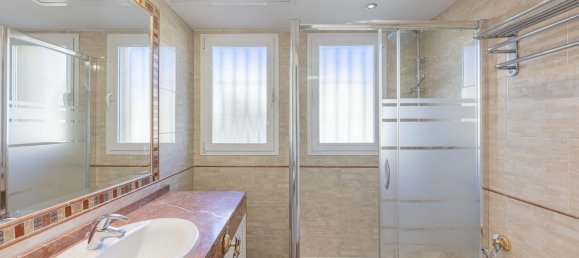 3 bedrooms Townhouse in Marbella, Spain No. 133486 36