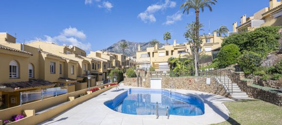 3 bedrooms Townhouse in Marbella, Spain No. 133486 16