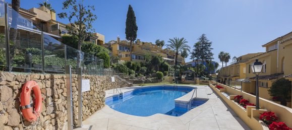 3 bedrooms Townhouse in Marbella, Spain No. 133486 14