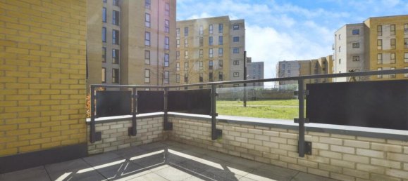 2 bedrooms Apartment in Barking, United Kingdom No. 12483 17