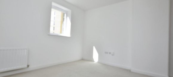 2 bedrooms Apartment in Barking, United Kingdom No. 12483 13