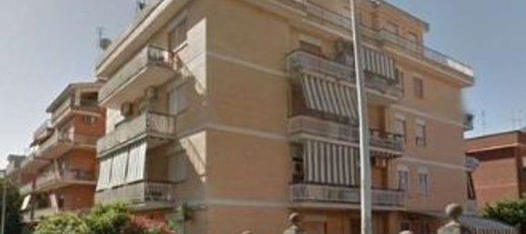 2 bedrooms Apartment in Rome, Italy No. 318841 2