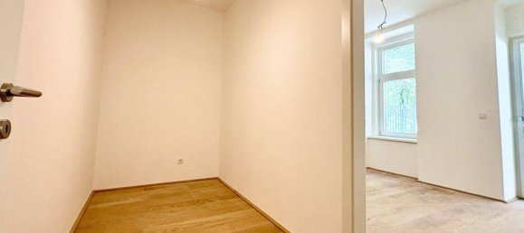 4-salle Appartement à Rudolfsheim-Funfhaus, Austria No. 229313 16
