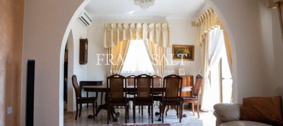 Villa T3 em Swieqi, Malta N.º 3323 5