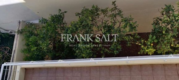 Villa T3 em Swieqi, Malta N.º 3323 8