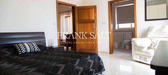 Villa T3 em Swieqi, Malta N.º 3323 25