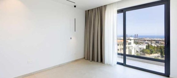 4 غرف نوم منزل في Mesa Geitonia, Cyprus رقم 6985 5