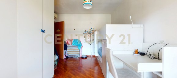 Квартира с 2 спальнями в Ванцаго, Италия № 265443 14