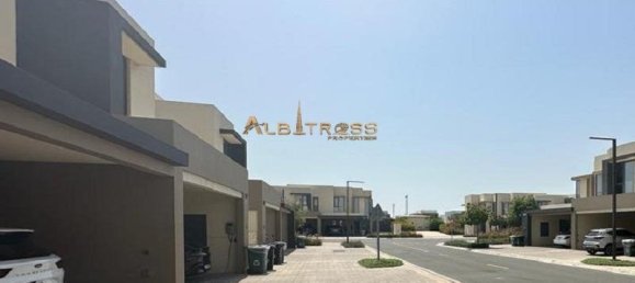 Villa de 4 dormitorios en Dubai Hills Estate, UAE No. 9354 3