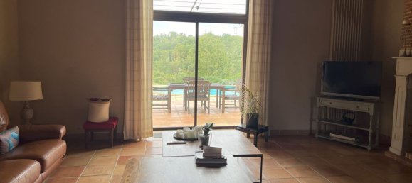 5 bedrooms House in Simorre, France No. 191068 16