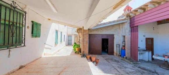 5 bedrooms House in Cortes De Pallas, Spain No. 113379 4