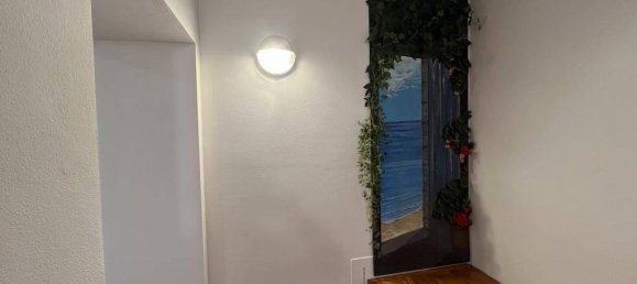 4-Zimmer Wohnung in Angera, Italy, Nr. 75489 20