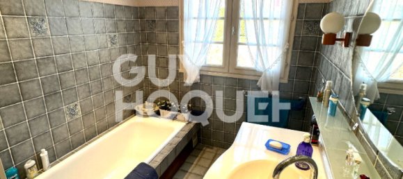 2 Schlafzimmer Haus in Pissotte, France, Nr. 99436 26