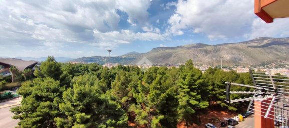 4غرفة شقة في Palermo, Italy رقم 2058 21