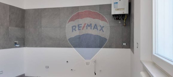 Квартира с 2 спальнями в Санта Мария Нуова, Италия № 327960 3