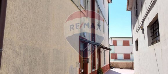 Квартира с 2 спальнями в Санта Мария Нуова, Италия № 327960 31