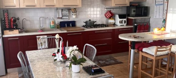 Apartamento de 6 habitaciónes en Montecchio Maggiore, Italy No. 30320 3