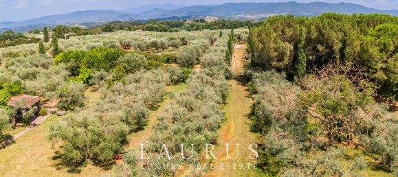 4 rooms House in San Casciano in Val di Pesa, Italy No. 301165 23