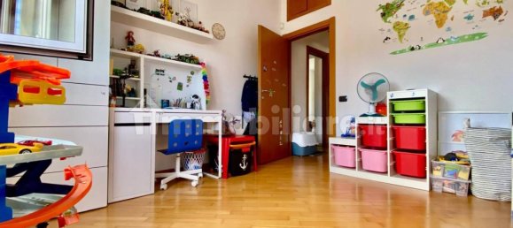 Квартира с 2 спальнями в Комо, Италия № 293902 16