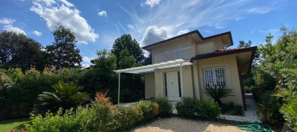 Вилла с 3 спальнями в Форте деи Марми, Италия № 69928 9