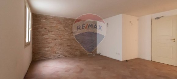 4 bedrooms Apartment in Mairano, Italy No. 365595 12