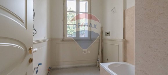 4 bedrooms Apartment in Mairano, Italy No. 365595 21