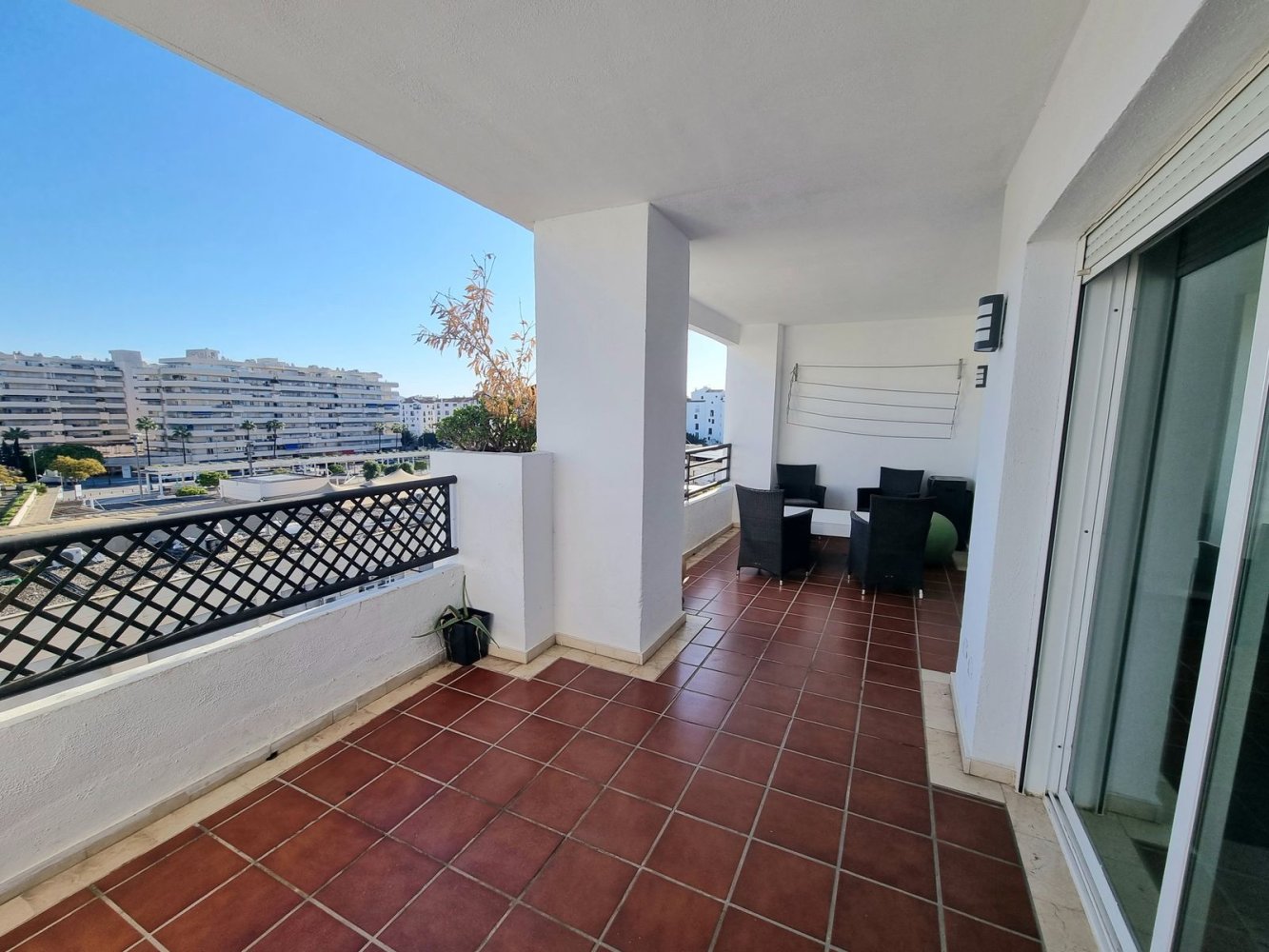 2 Schlafzimmer Wohnung in Marbella, Spain, Nr. 135143