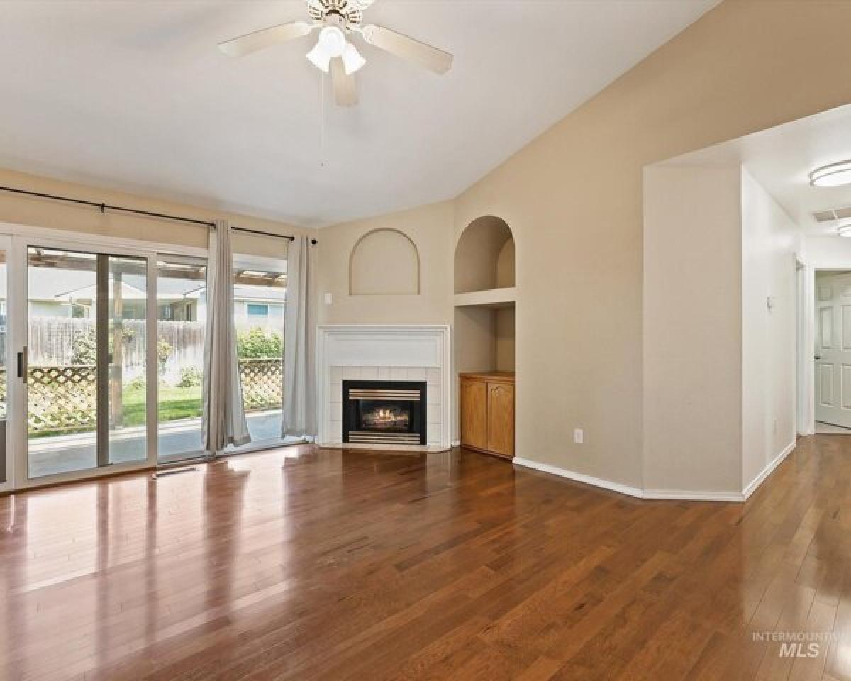 Casa de 3 dormitorios en Boise, USA No. 394552