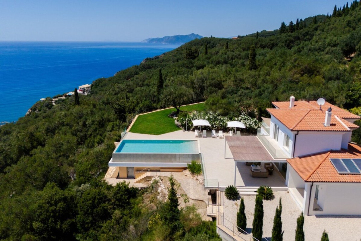 3 غرف نوم فيلا في Corfu, Greece رقم 8215