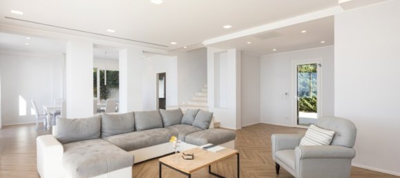 3 bedrooms Villa in Corfu, Greece No. 8215 12