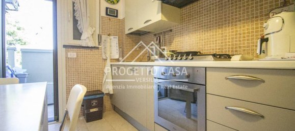 2 Schlafzimmer Wohnung in Viareggio, Italy, Nr. 298598 13