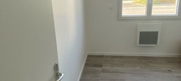 4 bedrooms House in Bourges, France No. 332973 12