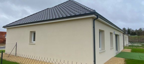 4 bedrooms House in Bourges, France No. 332973 3