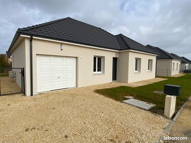 4 bedrooms House in Bourges, France No. 332973