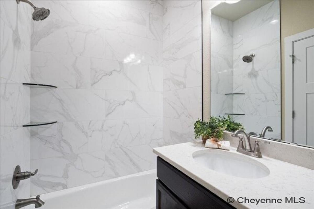 5 bedrooms House in Cheyenne, USA No. 404979