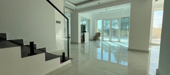 Вилла с 3 спальнями в Jumeirah Park, ОАЭ № 110496 2