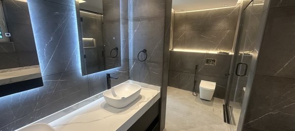 Вилла с 3 спальнями в Jumeirah Park, ОАЭ № 110496 10