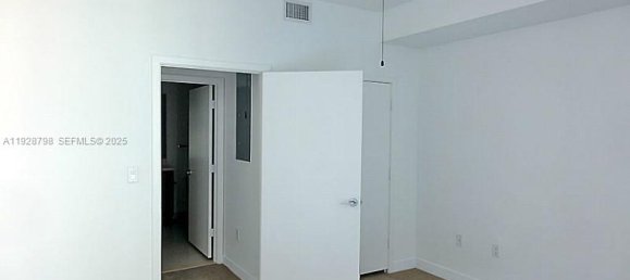 2 غرف نوم عقار تجاري في Miami, الولايات المتحدة رقم 614511 13