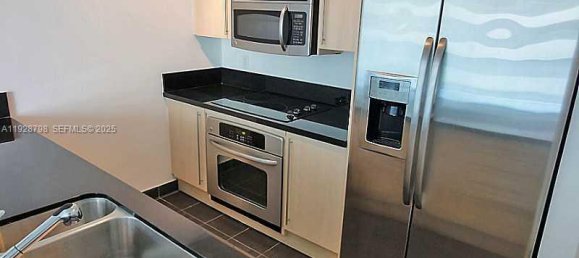 2 غرف نوم عقار تجاري في Miami, الولايات المتحدة رقم 614511 6