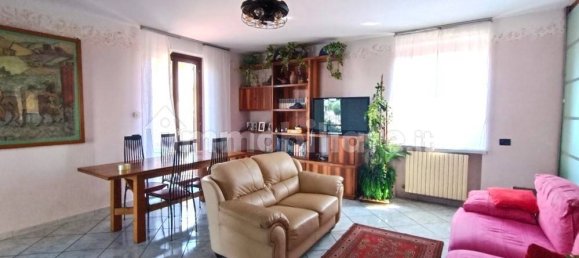 3 bedrooms Villa in Calcio, Italy No. 303532 11