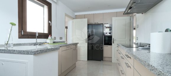 4 Schlafzimmer Stadthaus in El Paraiso, Spain, Nr. 105916 16