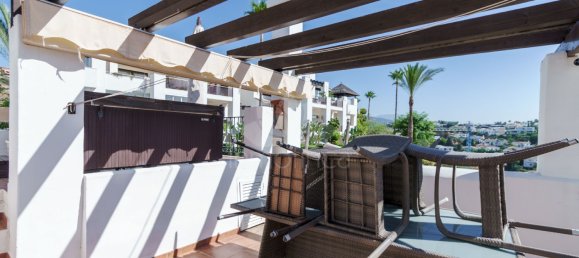 4 Schlafzimmer Stadthaus in El Paraiso, Spain, Nr. 105916 33