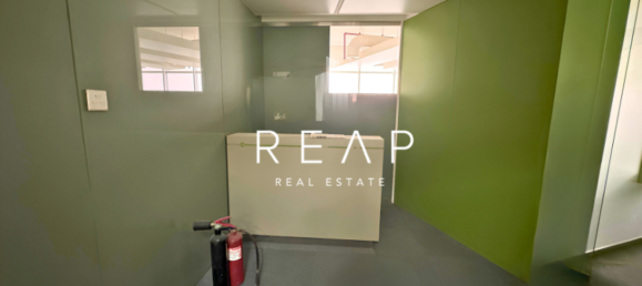 163.2m² Office in Jumeirah Lake Towers, UAE No. 30997 10