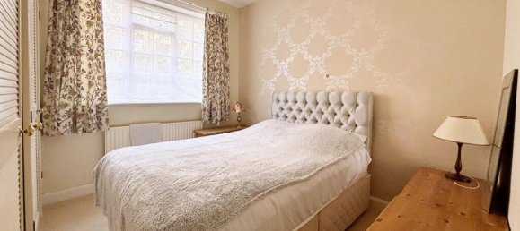 Дом с 4 спальнями в Бекенхэм, Великобритания № 1119 7