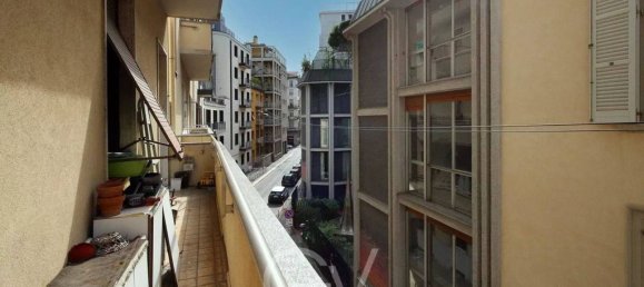 3 Schlafzimmer Wohnung in Milan, Italy, Nr. 358845 13